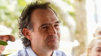 Federico Gutiérrez respalda a fiscal Camargo por no levantar capturas del Clan del Golfo