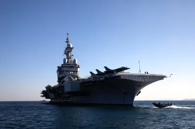 Francia envía portaaviones 'Charles de Gaulle' al estrecho de Ormuz