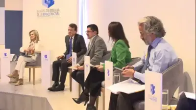 Fórmulas vicepresidenciales debaten propuestas de infraestructura para Colombia
