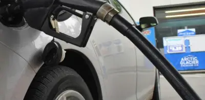Gasolina sube $400 y diésel $200: las ciudades con el combustible más caro