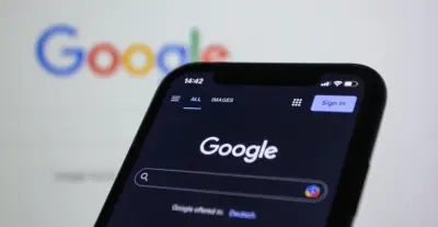 Google rediseña su buscador con IA: barra más grande y chatbot integrado
