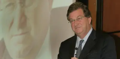 Jaime Gilinski recibe doctorado honoris causa de Georgia Tech y pide a jóvenes 'soñar en grande'
