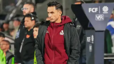 Lucas González critica al árbitro tras expulsión en derrota del Tolima