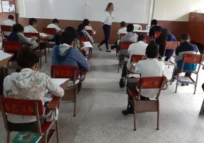 MinEducación define nuevas reglas para uso de celulares en colegios