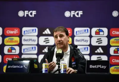 Néstor Lorenzo revela prelista de 55 jugadores para el Mundial 2026