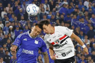 Rodrigo Contreras falla penalti y Millonarios empata 1-1 con São Paulo