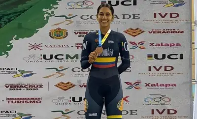 Sheylin Gómez brilla con cuatro medallas en Panamericano Junior de Pista