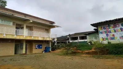 Suspendidas clases en colegios rurales de Jamundí por ataques con drones