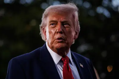 Trump demanda al IRS por filtración de impuestos; acuerdo incluye protección