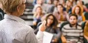 100 becas de posgrado para docentes: requisitos y cómo aplicar