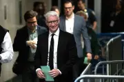 Anderson Cooper deja '60 Minutos' tras 20 años en CBS