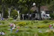 Asesinato en el Cementerio Metropolitano del Norte de Cali: capturan a dos sospechosos