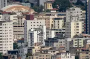 Avioneta impacta edificio en Belo Horizonte: fallecen piloto y copiloto