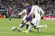 Barcelona puede coronarse campeón de La Liga ante su máximo rival Real Madrid