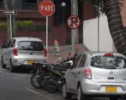 Cali entrega facturas pedagógicas antes de multar por mal parqueo