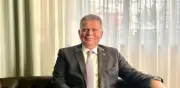 Camacol premia a embajador de Suiza por su aporte a edificios sostenibles en Colombia
