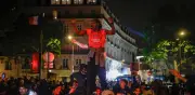 Caos en París: 127 detenidos tras disturbios de hinchas del PSG en celebración