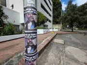 Carteles en Bogotá vinculan voto por Abelardo con Cepeda