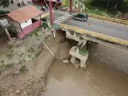 Cierre del puente Francisco de Paula Santander por daños en cimientos tras crecida del río Táchira
