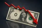 Dólar abre a la baja y petróleo cae por declaraciones de Trump