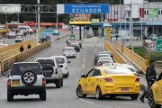 Ecuador reduce arancel a importaciones colombianas al 75% desde junio