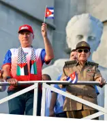 EE.UU. evalúa acusar a Raúl Castro por derribo de aviones en 1996