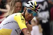 Egan Bernal y Einer Rubio rinden en etapa 12 del Giro de Italia 2026