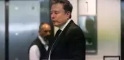 Francia intensifica investigación contra Elon Musk y X por manipulación política