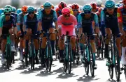 Giro de Italia 2026: Etapa 8, un recorrido de media montaña con final explosivo en Fermo