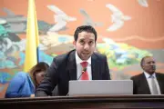 Julián López critica ausentismo en el Congreso por época electoral