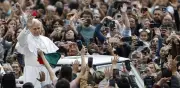 León XIV: Un año de pontificado sin divisiones