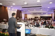 Mandatarios exigen descentralización real en foro de la FND en Bucaramanga