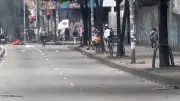 Manifestaciones en Bogotá: 26 funcionarios retenidos en centro de víctimas