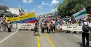 Marcha del Día del Trabajo en Barranquilla: masiva participación y apoyo al Gobierno