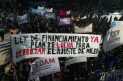 Masiva protesta universitaria en Argentina contra el ajuste de Milei
