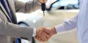 Matrículas de vehículos nuevos crecen 54% en abril y superan 100.000 unidades en 2026