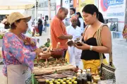 Mercado campesino Cosechas de mi tierra llegó a Villa Sandra y Nelson Mandela