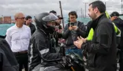 Operativo en Kennedy: 21 motos inmovilizadas por invadir andenes en Bogotá