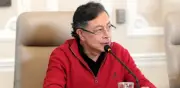 Petro arremete contra la Contraloría por advertencia sobre deuda: 'le faltan economistas'