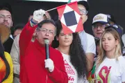 Petro convoca marchas del 1 de mayo en Medellín con llamado a Constituyente