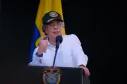 Petro niega haber autorizado suspender capturas de extraditables del Clan del Golfo