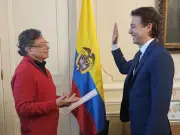 Petro ordena a Quintero investigar corrupción en salud de maestros