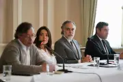 Petro se reúne con CNE y observadores electorales para blindar comicios