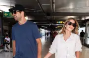 Piqué y Clara Chía celebran 4 años juntos en Venecia