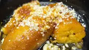 Plátano maduro al vapor: la receta caramelizada de Harry Sasson