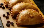 Receta de empanadas hojaldradas de carne desmechada