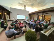 Recital poético en Bucaramanga homenajeará a madres y maestros