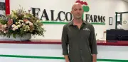 Salario mínimo elevó costo de flores 13%: Falcon Farms