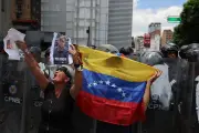 Venezuela promete liberar 300 presos políticos esta semana