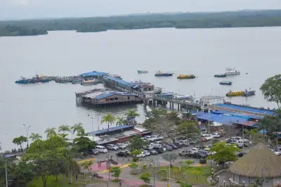 Buenaventura reabre embarcadero tras acuerdo con manifestantes